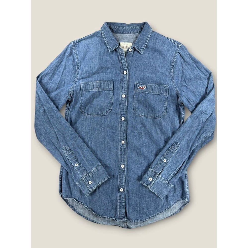 Womens Hollister Size S Chambray Button Up Shirt Denim Light Wash Long Sleeve